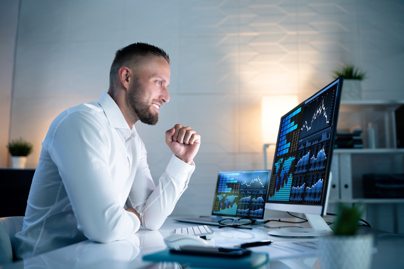 Does CuriosityStream Stock's 12% Dividend Make It a Buy?