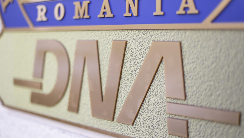 DNA descinde în județe din estul țării: zeci de percheziții la vameși bănuiți că au facilitat traficul cu bunuri interzise din Ucraina